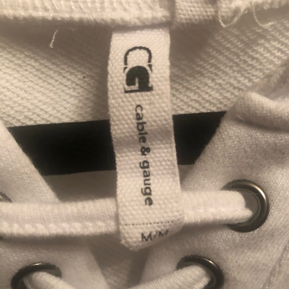 Cable & Gauge Lace Up - Picture 2 of 2